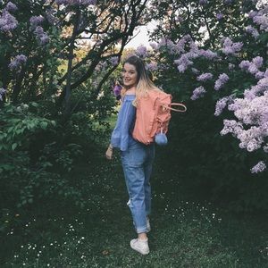 Meet your Posher, Megan